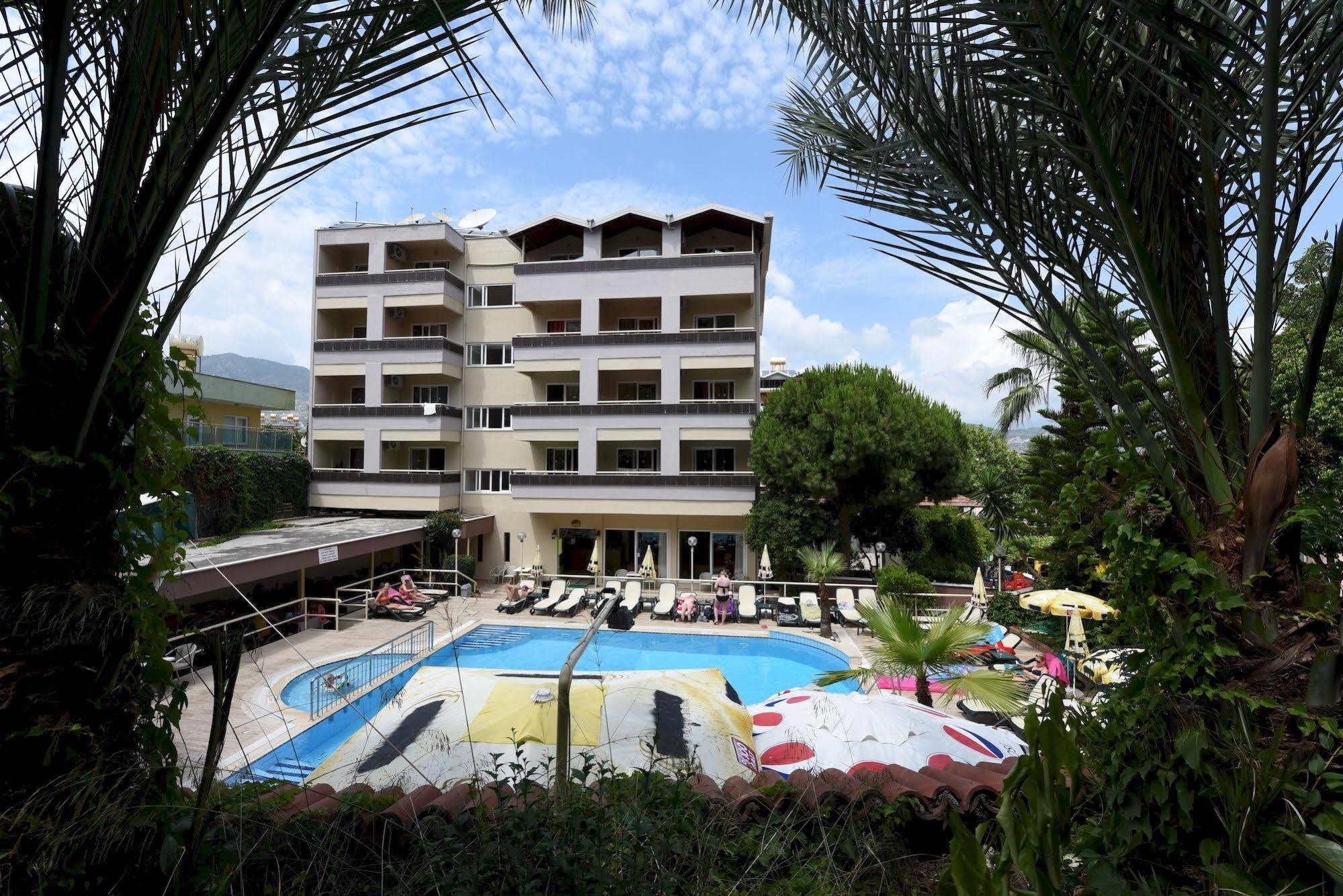 Park Hotel (Adults Only) อลันยา ภายนอก รูปภาพ